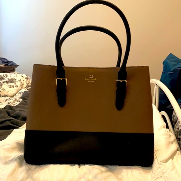 Large Kate Spade Tote - Picture 1 of 3